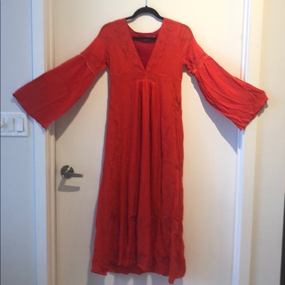 Dress - Picture 2 of 8